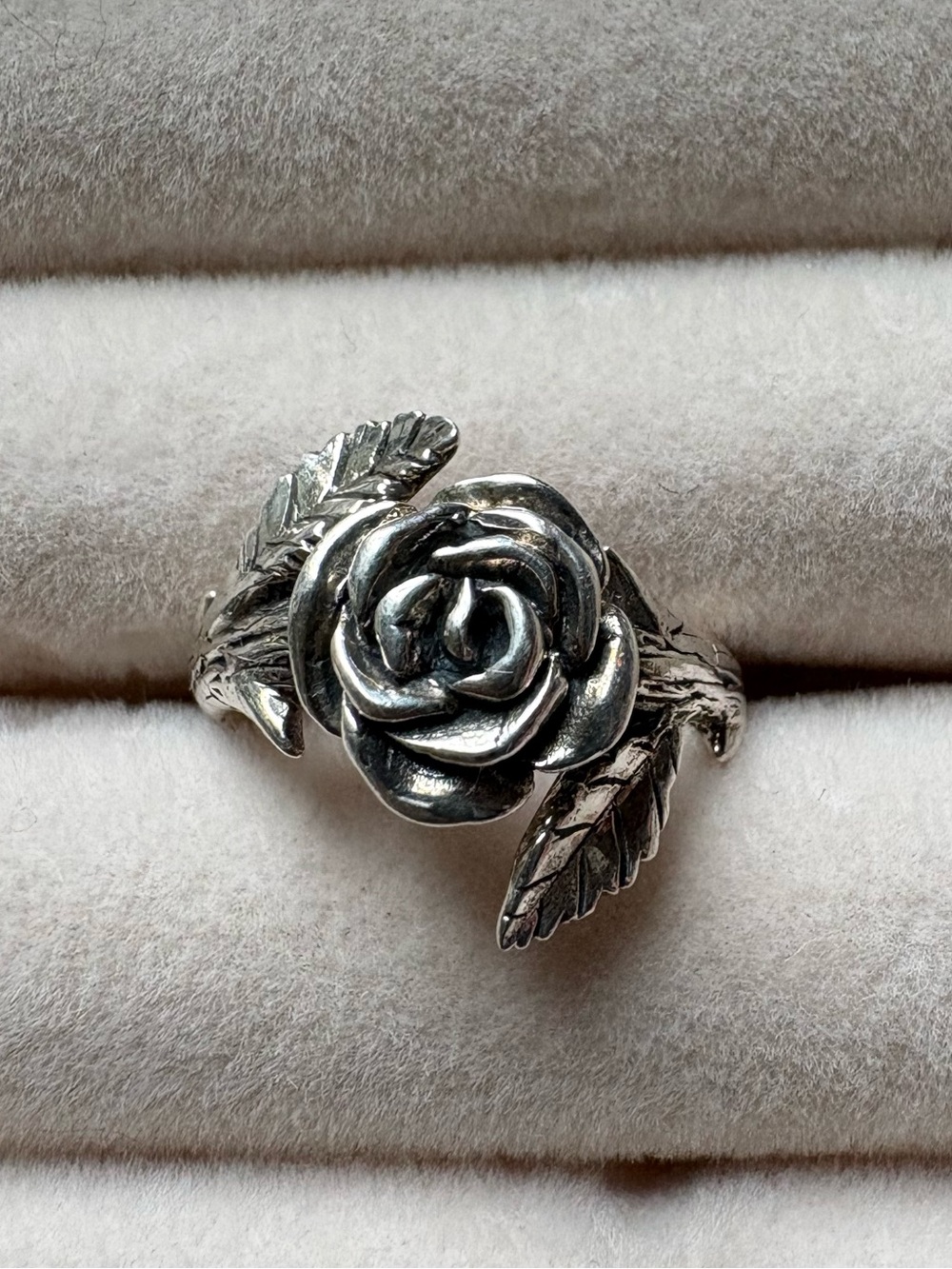 Etah Love Rosy Disposition Pinky Ring | sterling silver | 3